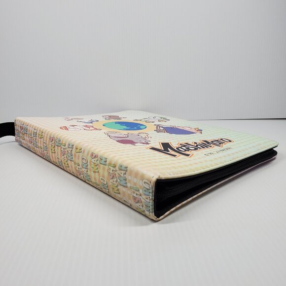 Mashimaro TCG Zipper Binder Mashimaro Around the World 20 Sleeves 9 Slots - Picture 3 of 7